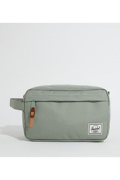 Herschel Supply Co. Chapter Travel Kit