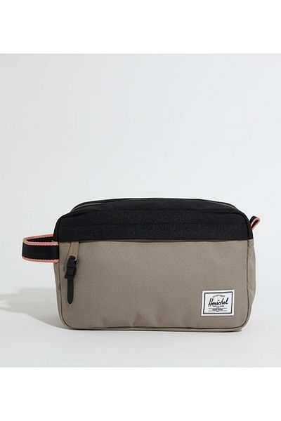 Herschel Supply Co. Chapter Travel Kit
