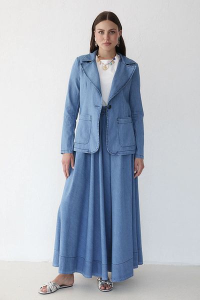 Melike Tatar Costum cu jachetă și fustă 2361