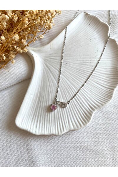 saren aksesuar & takı çengelli iğne detaylı kalpli kadın kolye