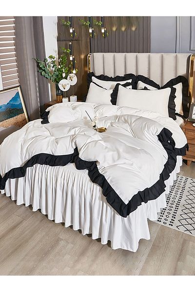 Uçkan home 100% Cotton Double Bedding Set Ruffles Black and White