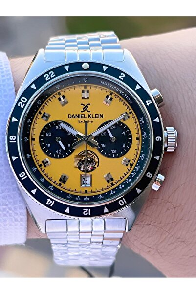 Daniel Klein Men's Wristwatch Fg.13994.5 with Inner Functions Active 30 Mt Water Resistant 2 Years Warranty