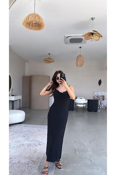 Buket Teke Rochie Degaje neagră simplă