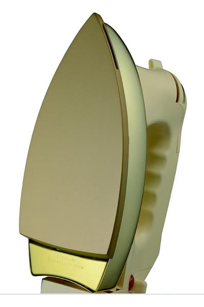Fujika Japan Dry Iron UI-D24GOLD(G) - Made In Japan/مكواة جافة ثقيلة 1200 واط