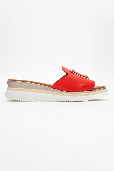 Ataköy Ayakkabı Women's Leather Buckle Slippers