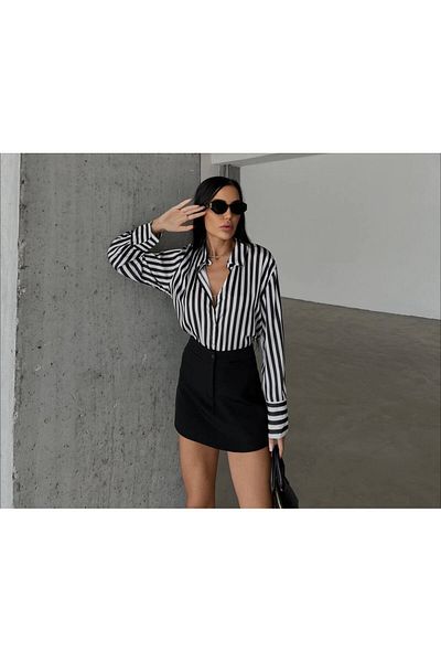 Sachistanbul Cămașă oversize din satin cu dungi