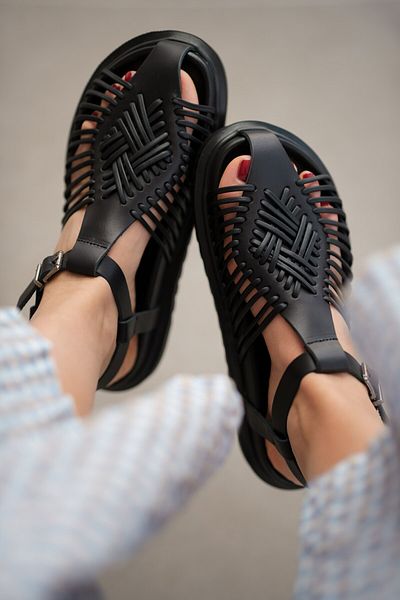 selinshoes Sandale de damă din piele naturală cu curele la gleznă cu detaliu de dungi Wolly - NEGRE