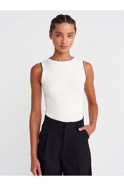 Dilvin 21043 Contrast Detailed Strap Top-Ecru