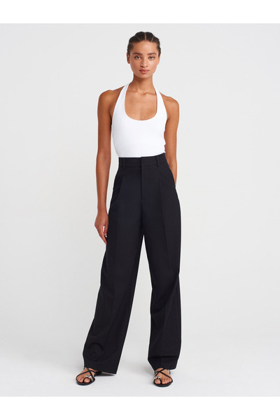 Dilvin 31753 Топ с деколте тип „халтер“ - бял