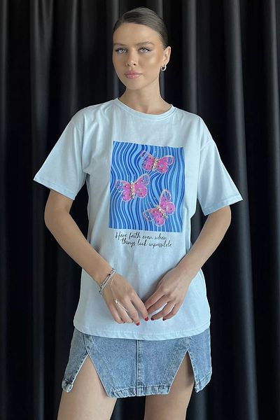 GÜLSELİ Tricou cu decolteu pentru femei Ice Blue, imprimat cu piatră brodată