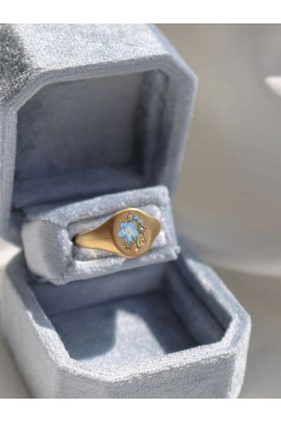 Reorah Collection Vintage Blue Flower Steel Ring