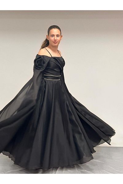 BUTİKHAPPYKİDS Girl's Evening Dress Black Long Strap Chiffon Evening Dress with Detachable Cape 10-15 Years