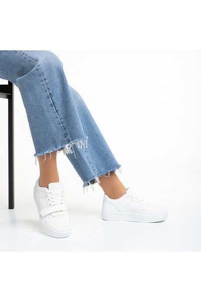 Kalapod Women's white eco-leather sports shoes Sonal