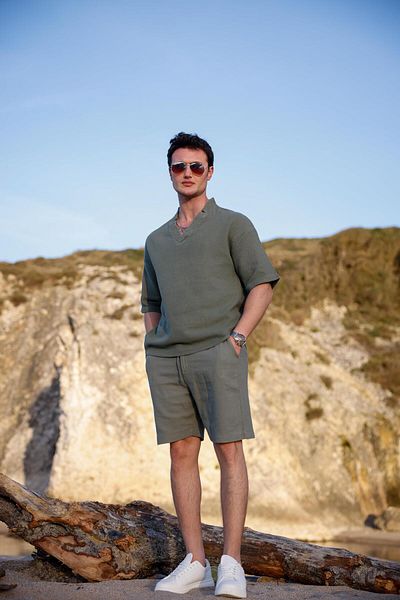 Pobudo Dark Khaki Color V-Neck Shirt Shorts Men's Washed Linen Suit