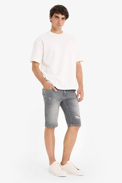 DeFacto Slim Fit Slim Fit Jean Bermuda Shorts F4692Ax25Sm
