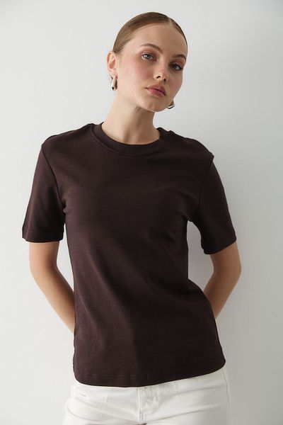 Laluvia Bitter Brown Basic Tshirt - 1075
