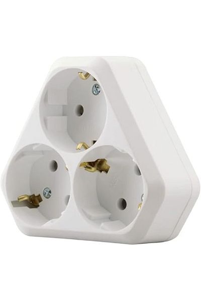 MAKEL Triple Golyat Grounded Plug Socket Triangle Type