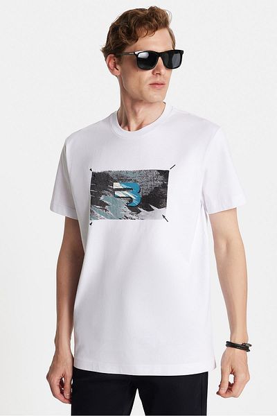 Tudors Relax Fit Relaxed Cut Cotton Front Print and Embroidery Detail Crew Neck Ecru Men's T-Shirt