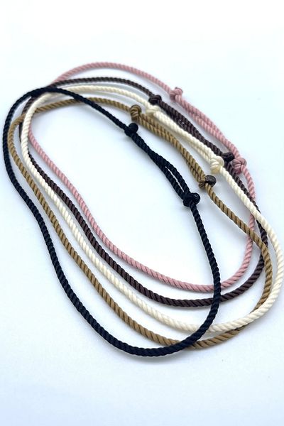 Concept HuBuTU 5 Pieces Black Milky Brown Powder Leopard Twisted Rope Simple and Stylish Anklet Set