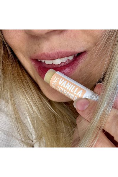 Alteya Organics Lip balm with vanilla and nutmeg Alteya Organics 5 g