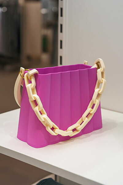 Asel Modern 3D Çanta Saksı Gibi Sergile, Çanta Gibi Taşı Çiçekler Fiyata Dahil Değildir