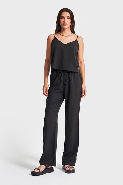 its basic Women's Black Color S5-1 Relaxed Cut Summer Fabric Pants Bustier 2-Piece Combination