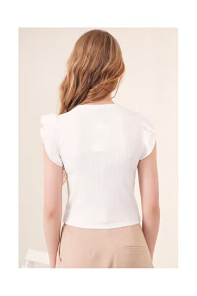 Generic White Blouse With Gold Chain