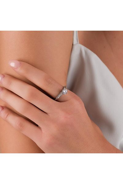 HOBİSY GIFT SHOP Women's Silver Color Solitaire Ring – Size 18, 19 mm Inner Diameter, Elegant Model with Stone