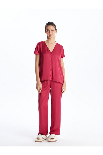 LC Waikiki Set de pijamale de damă din satin cu mâneci scurte, cu decolteu în V