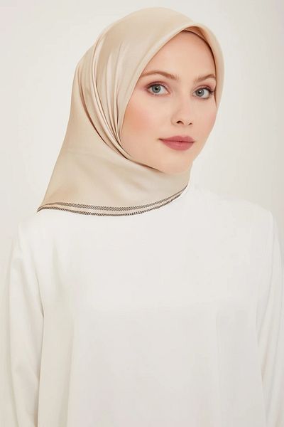 Belli Eșarfă din mătase twill 4009D Culoare uni Nuts Bej-08