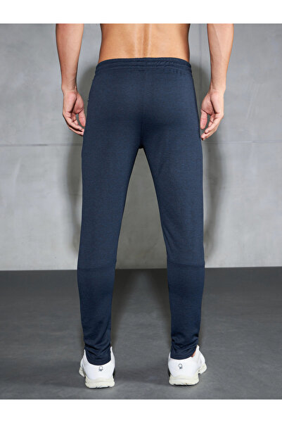 Technosport By Styli Solid Mid Rise Stretch Trackpants