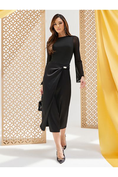 Styli Solid Knot Detail A-Line Midi Skirt
