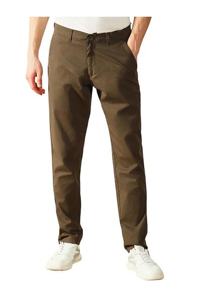 Dennis Lingo By Styli Solid Mid Rise Regular Fit Casual Trouser