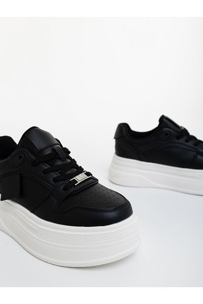 Kalapod Women's black and white sports shoes made of eco-leather Alamara