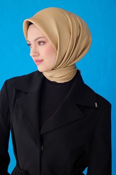 Belli Eșarfă din mătase twill 4129D Culoare uni Dore-15
