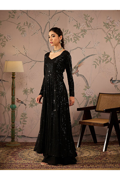 Shae by SASSAFRAS Sequins Sweetheart Neck Anarkali Kurta