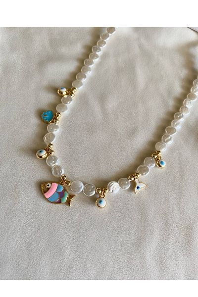gaila design Sea Figured Acrylic Pearl Necklace