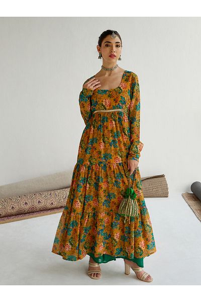 Shae by SASSAFRAS Floral Print Round Neck Tiered Kurta