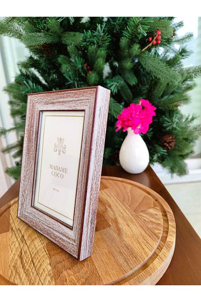Madame Coco Afrodile Photo Frame -Afrodile Photo Frame