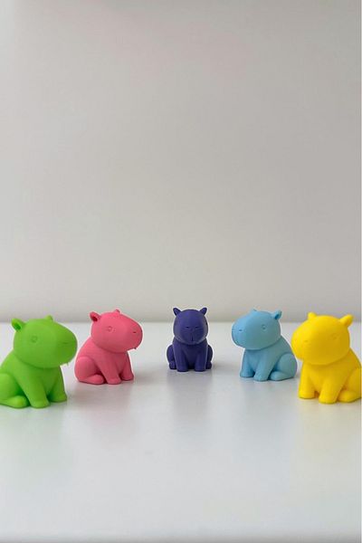 You Toys Capybara 5-Piece Figure Toy Set/Unpainted/Optional Keychain
