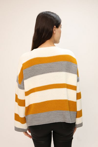 ALCHON Round Neck Long Sleeve Comfortable Loose Cut Three Color Striped Basic Plain Winter Knitwear Sweater