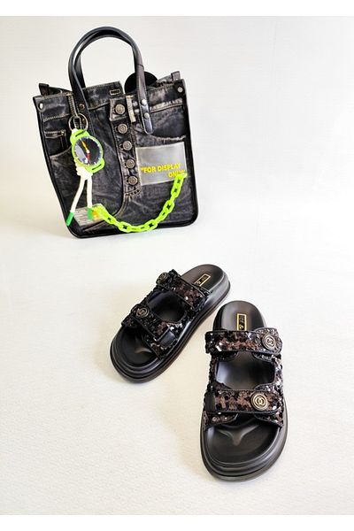 Of&Off Women's Imported Pul Detail Slippers