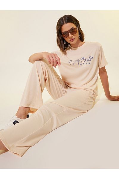 Styli Graphic Printed Short Sleeve T-Shirt and Pants Co-Ords