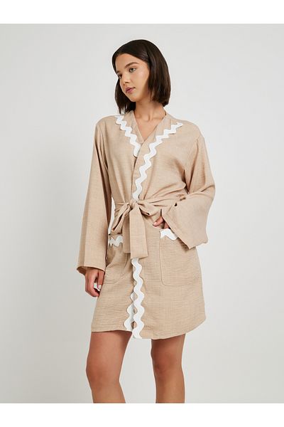 Styli Wave Lace Detail Long Sleeve Robe with Tie Belt