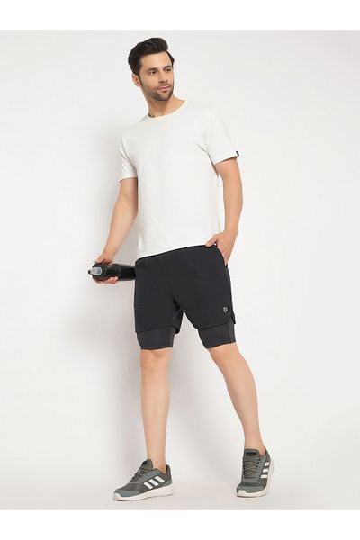 John Player By Styli شورت سادة بخصر مطاطي