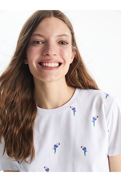 LC Waikiki Women's 100% Cotton Circle Neck Printed T-Shirt