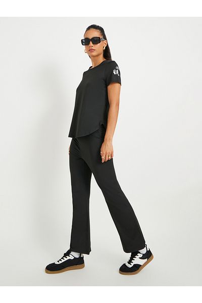 Styli Embroidered Detail Short Sleeve T-Shirt and Pants Co-Ords