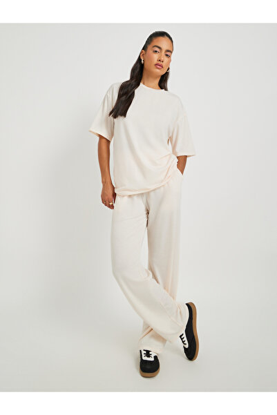 Take Two By Styli Text Print Short Sleeve T-Shirt and Wide Leg Joggers Co-Ords