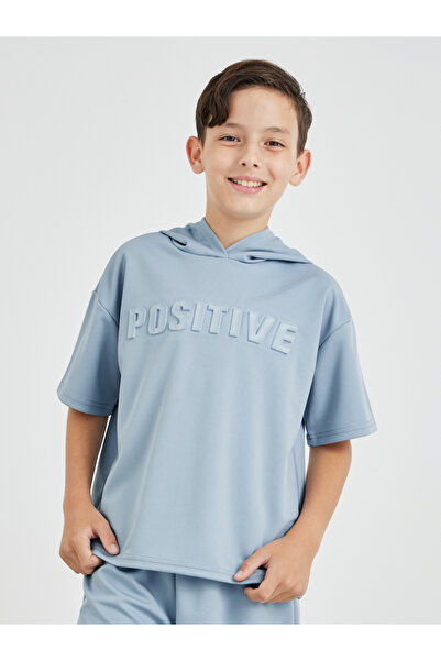 Styli Boys Blue Typography Detail Hooded T-Shirt and Shorts Set