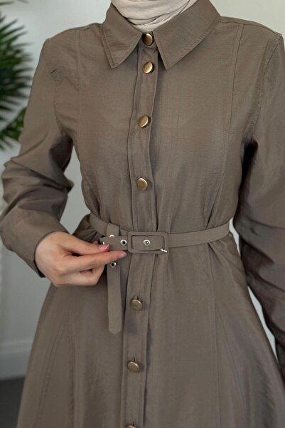 MERVEN AKYÜZ Valira Düğmeli Kemerli Elbise Vizon